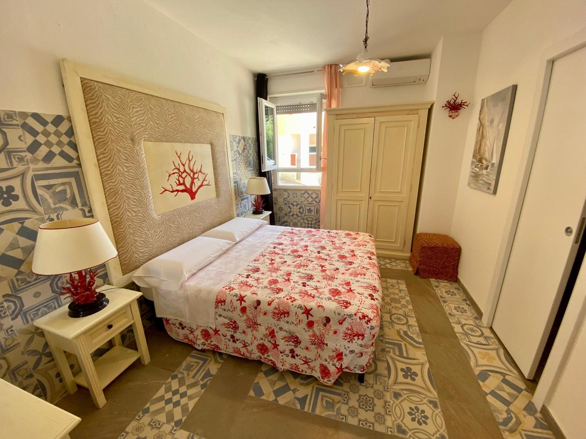 Casetta Al Mare イーゾラ・ロッサ 部屋 写真